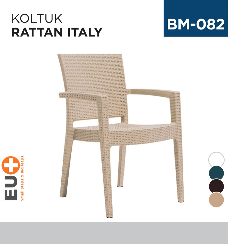 KOLTUK RATTAN ITALY
